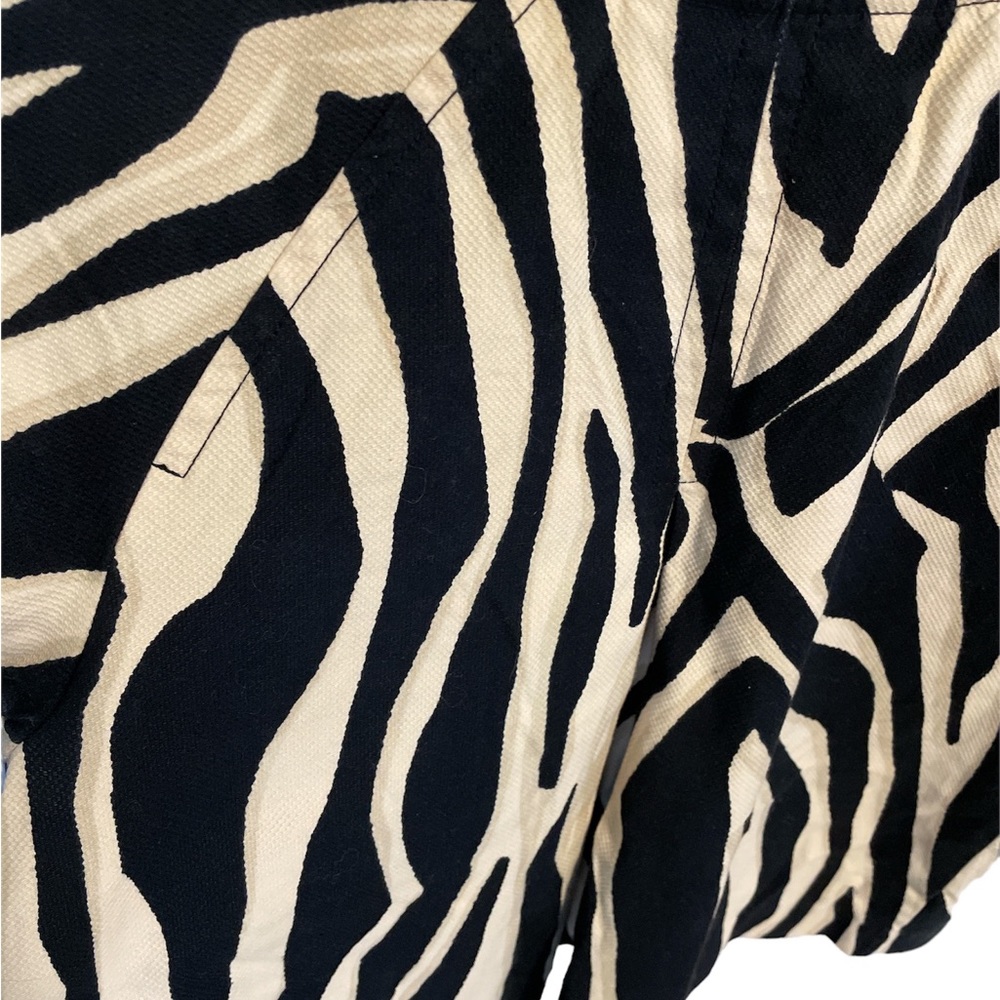 Express Design Studio Multi Color animal print Bolaro Jacket Sz Small - Picture 3 of 6